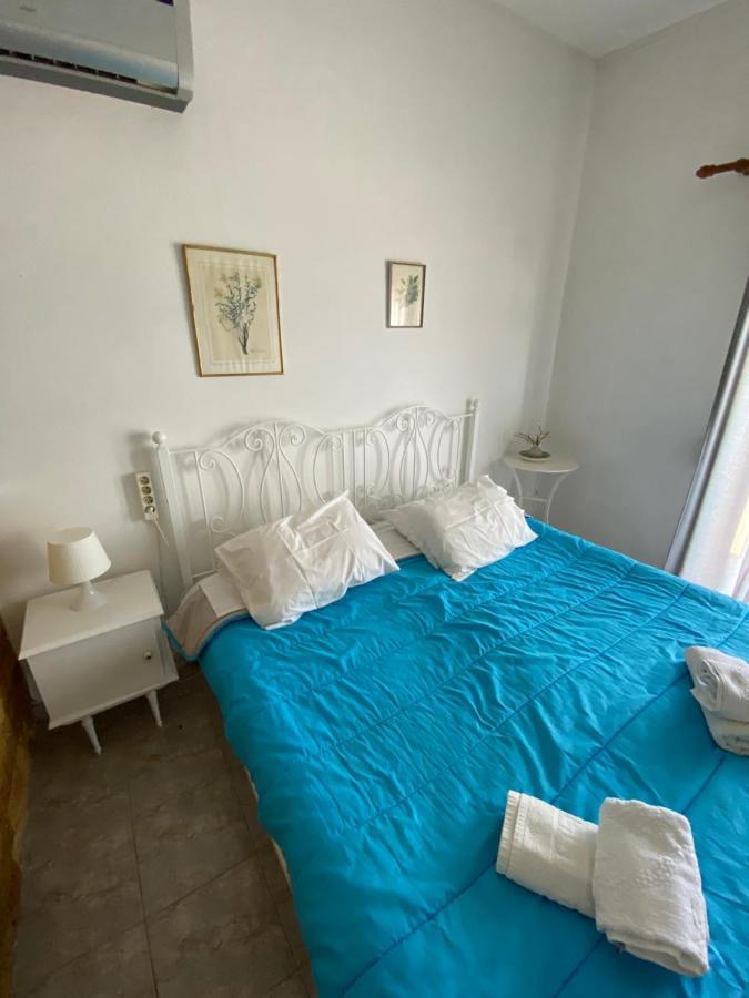 Δωματια Ξανθουλα Xanthoyla Rooms 阿马利阿波利 外观 照片